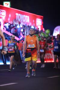 BIB: 060, 45410, 22576
                            <button type="button" onclick="openModal(20729054)" class="btn btn-primary btn-sm float-right btn-popup" data-toggle="modal" data-target=".modal-high-quality">
                        <i class="fas fa-shopping-cart"></i> Add to Cart
                    </button>
                                            <button type="button" onclick="isThisMe(20729054, true)" class="btn btn-success btn-sm float-right btn-popup btn-isme hidden" data-toggle="tooltip" data-placement="bottom" title="นี่คือรูปของคุณใช่ไหม คลิกที่นี่เพื่อเอาเข้าอัลบั้ม">
                        <i class="fas fa-plus"></i> Add to album
                    </button>
                    <button type="button" onclick="isThisMe(20729054, false)" class="btn btn-warning btn-sm float-right btn-popup btn-isnotme hidden">
                        <i class="fas fa-ban"></i> Remove from album
                    </button>
